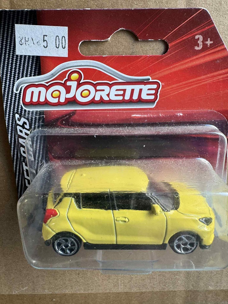 Street Cars Hangsell - Yellow Sedan