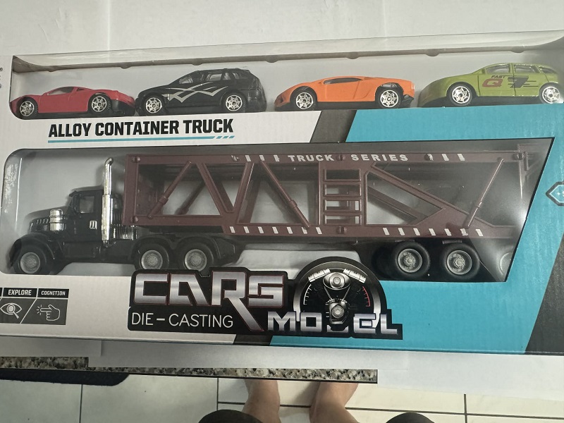 Seiko Products Car Carrier With 4 Diecast Cars Pack 2