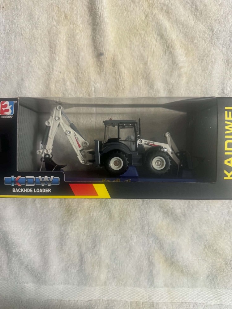 Kaidiwei 1:50 Scale Backhoe Loader