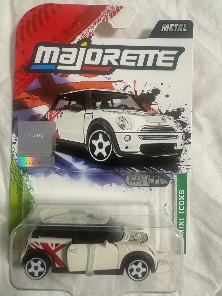 Mini Icons - Mini Cooper S White
