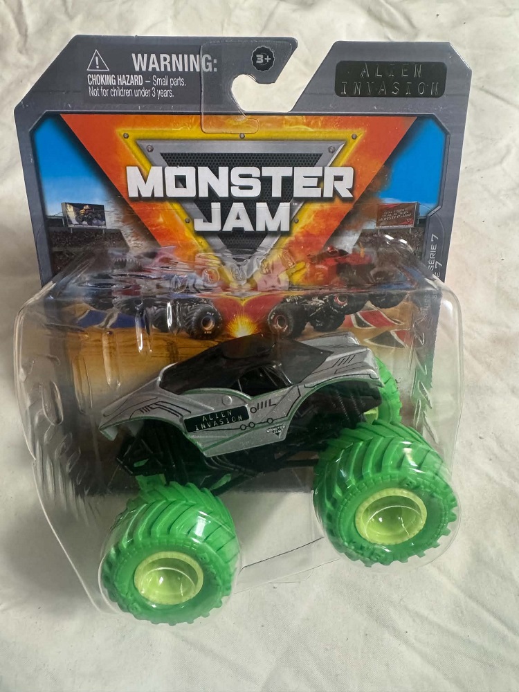 Monster Jam Alien Invasion