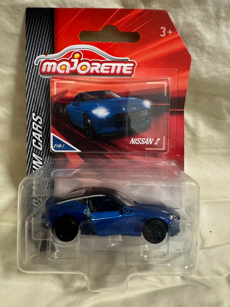 Premium Car - Nissan Z Blue