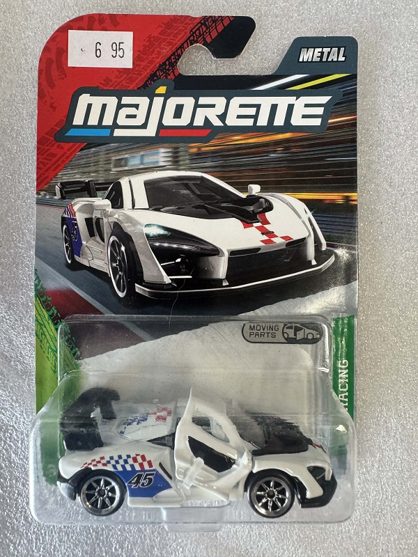Racing Cars - McLaren Senna White