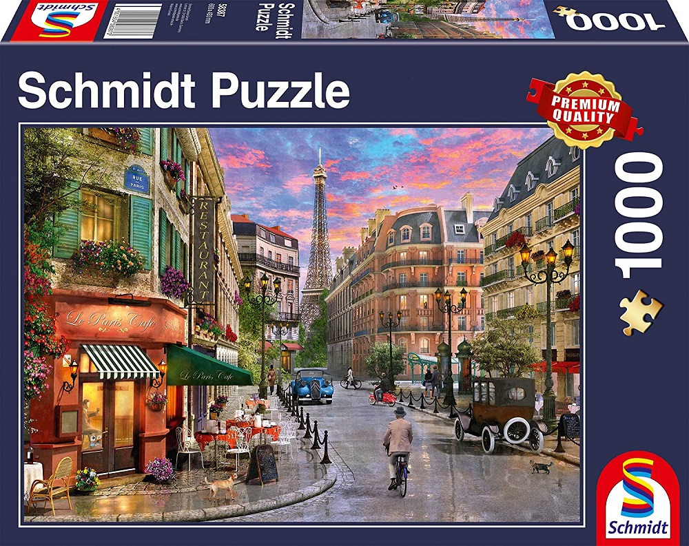Street To The Eiffel Tower 