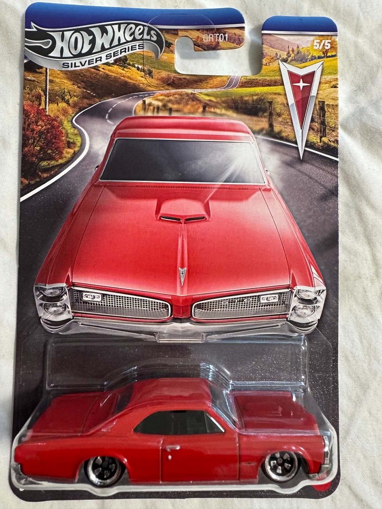 Silver Series '66 Pontiac GTO