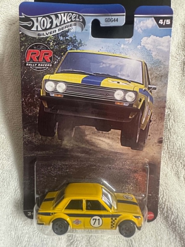 Silver Series Rally Racers '71 Datsun 510