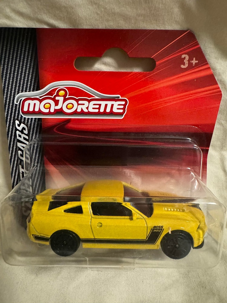 Street Cars Hangsell - Fiat 500 Icon Yellow With Black Trim