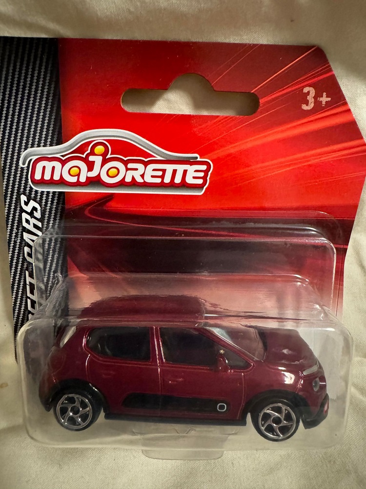 Street Cars Hangsell - Red Opel Astra
