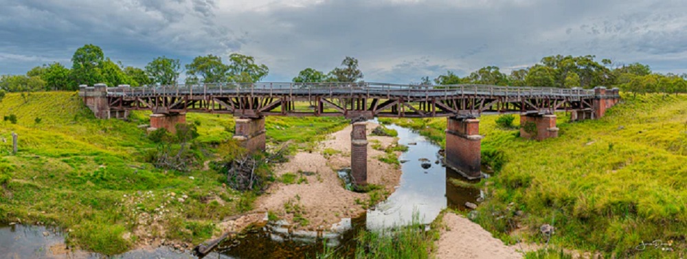 Sunnyside Rail Bridge
