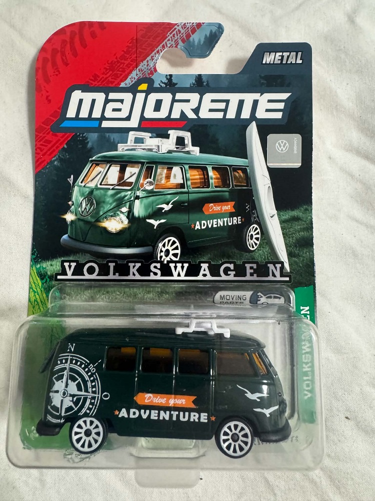 Volkswagen T1 Kombi With Kayak