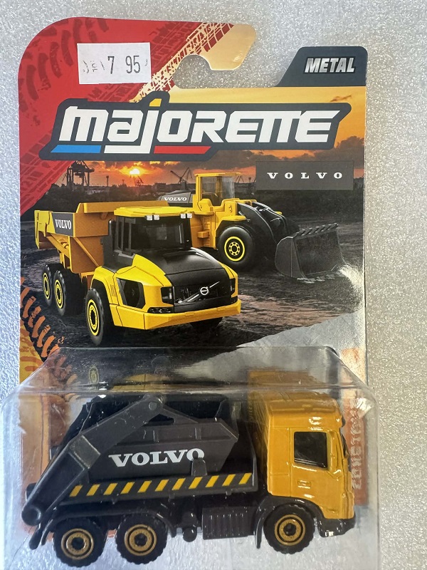 Volvo FMX Tipper With Raiser New Pack